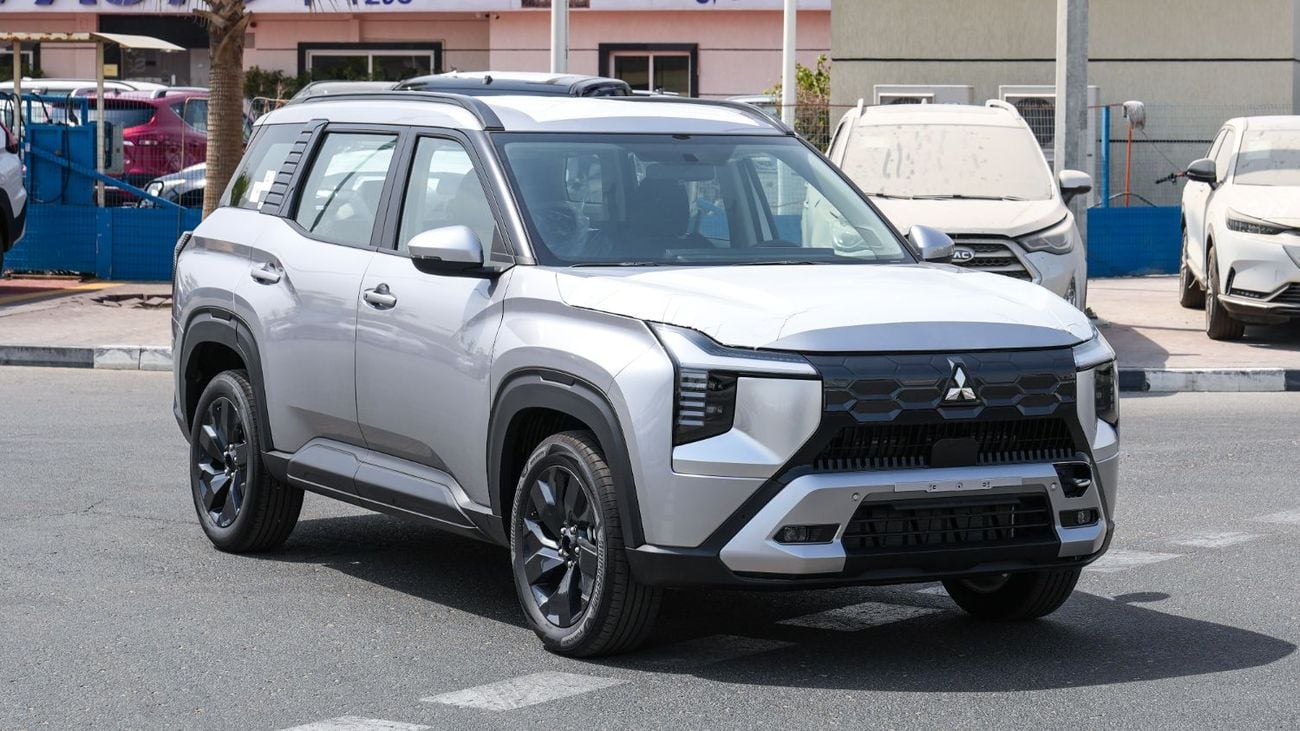 Mitsubishi Destinator 1.5 л 2026 г. Серебристый
