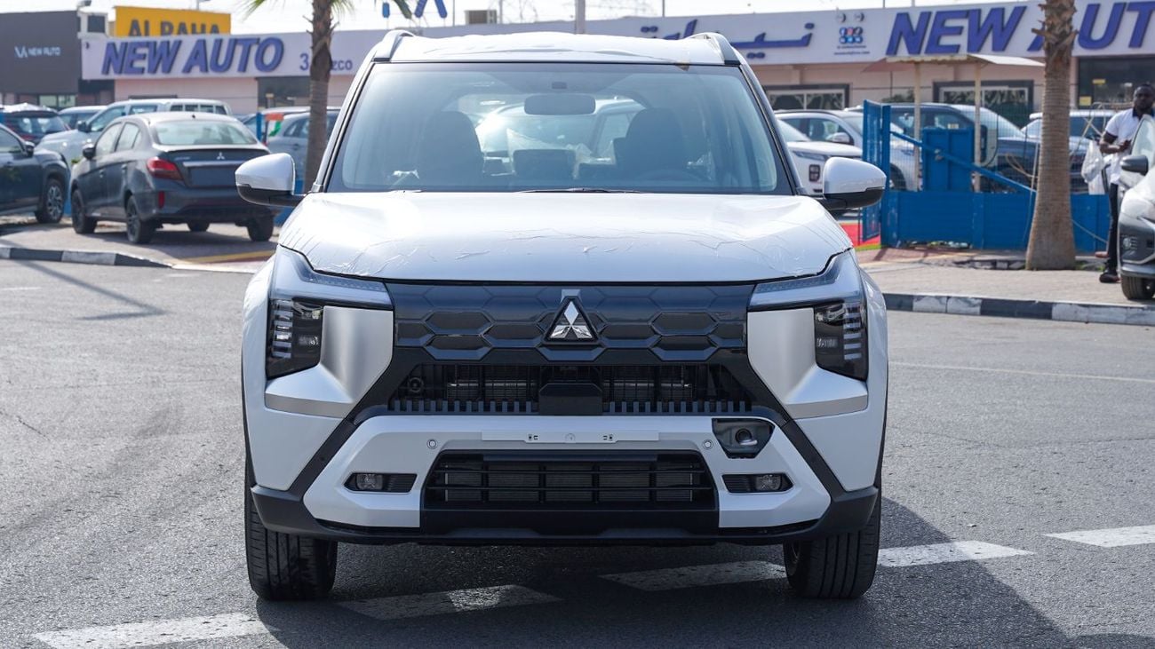 Mitsubishi Destinator 1.5 л 2027 г. Белый
