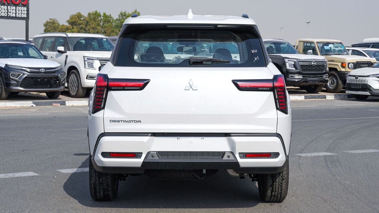 Mitsubishi Destinator 1.5 л 2027 г. Белый