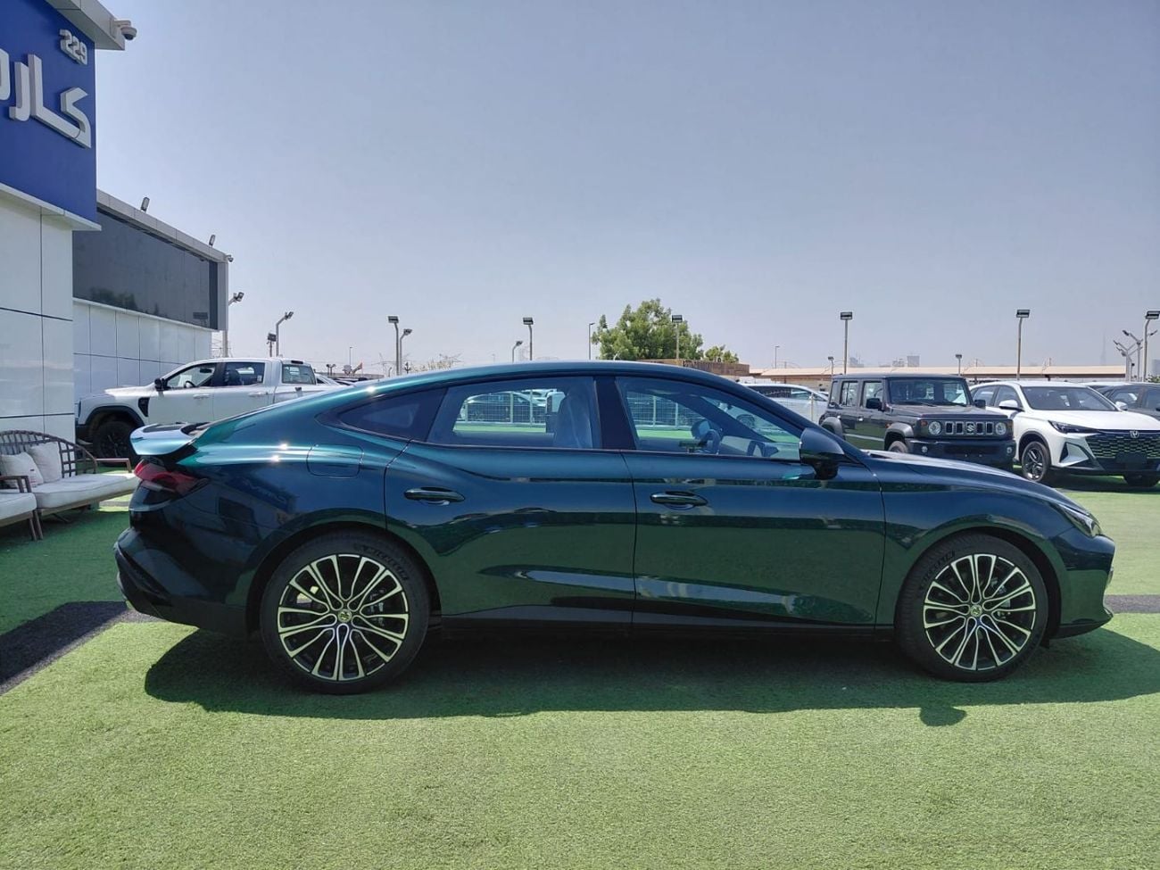 Mg Mg7 1.5 л 2025 г. Зелёный