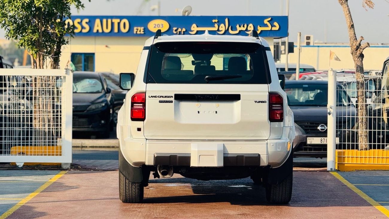Toyota Prado 2.8 л 2026 г. Белый
