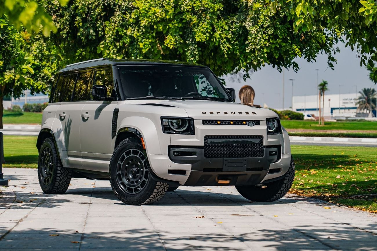 Land Rover Defender 110 4.4 л 2026 г. Серый, пробег 161 км