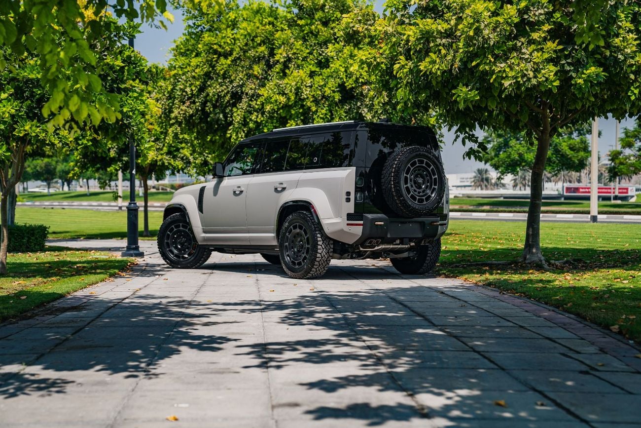 Land Rover Defender 110 4.4 л 2026 г. Серый, пробег 161 км