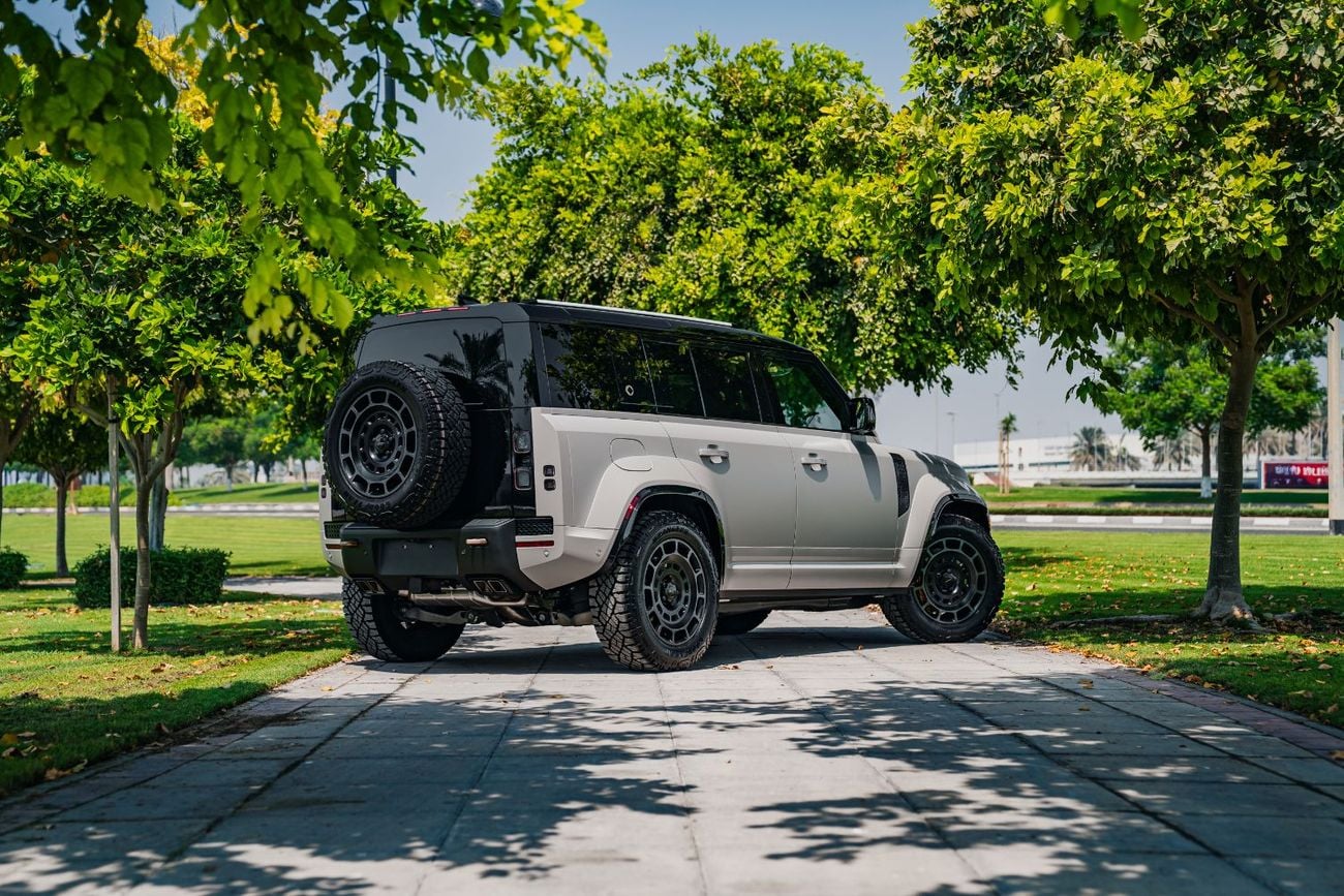 Land Rover Defender 110 4.4 л 2026 г. Серый, пробег 161 км