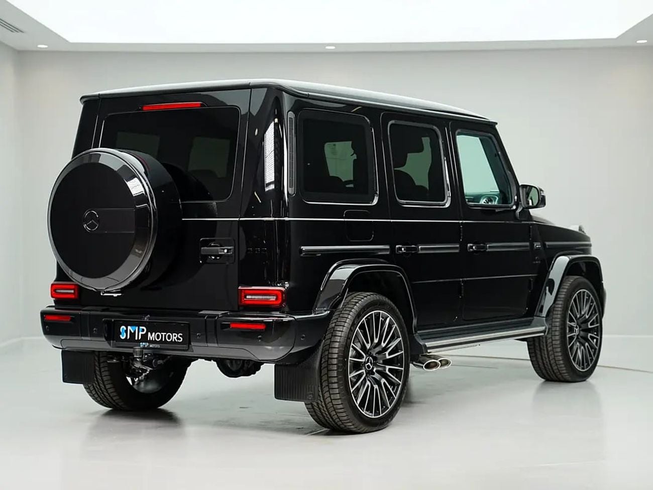 Mercedes Benz G 63 Amg 4.0 л 2026 г. Чёрный