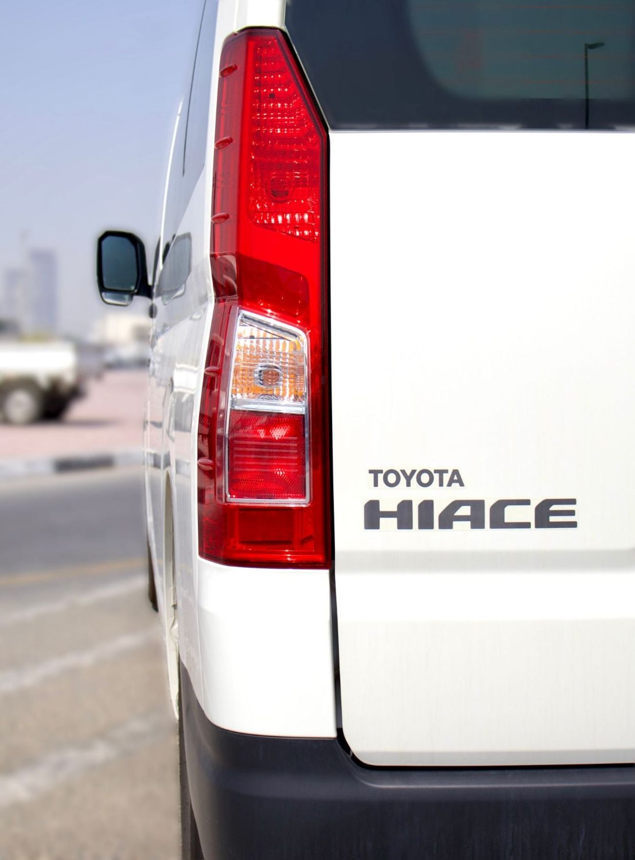 Toyota Hiace 3.5 л 2026 г. Белый