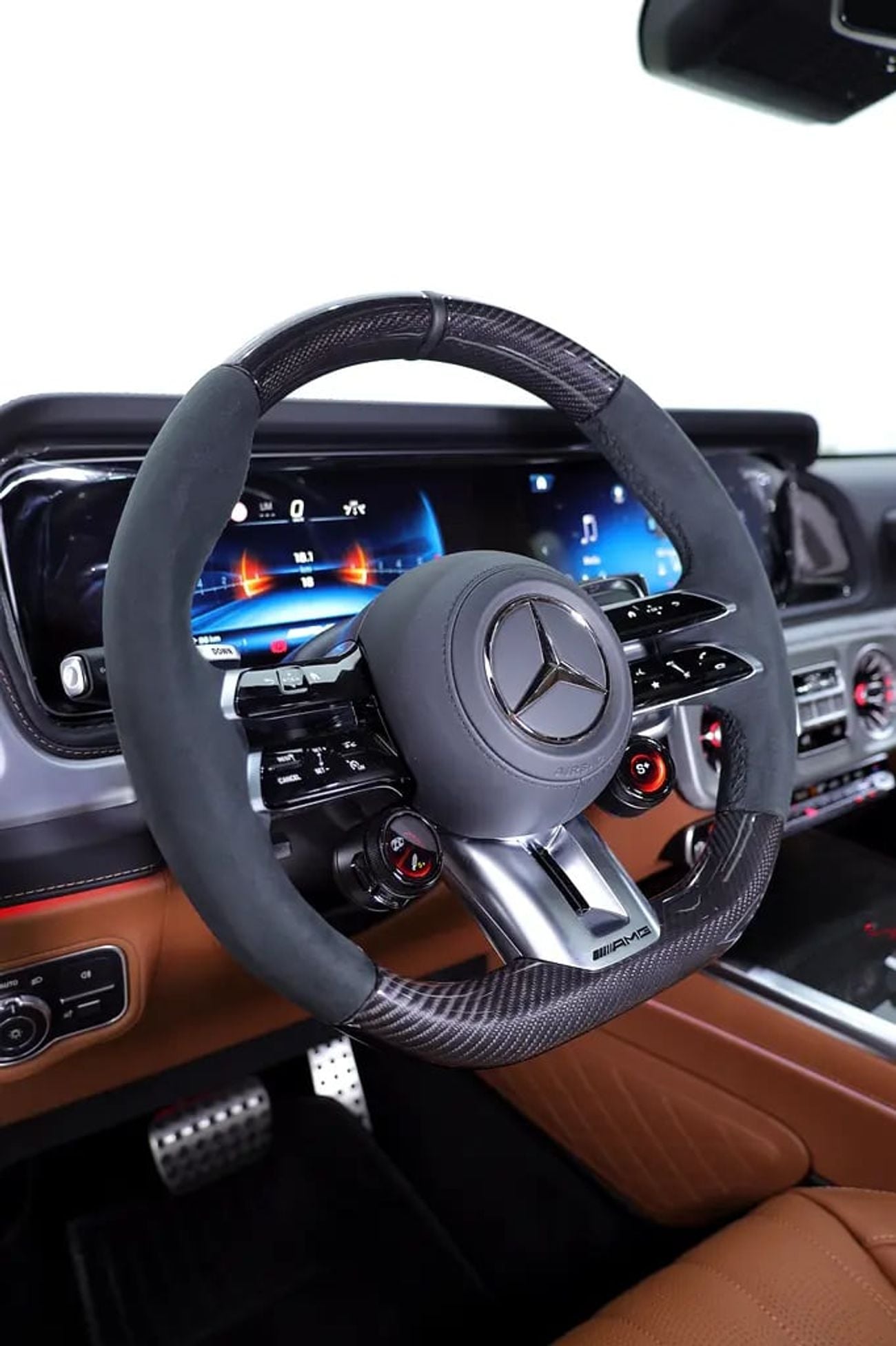 Mercedes Benz G 63 Amg 4.0 л 2026 г. Чёрный