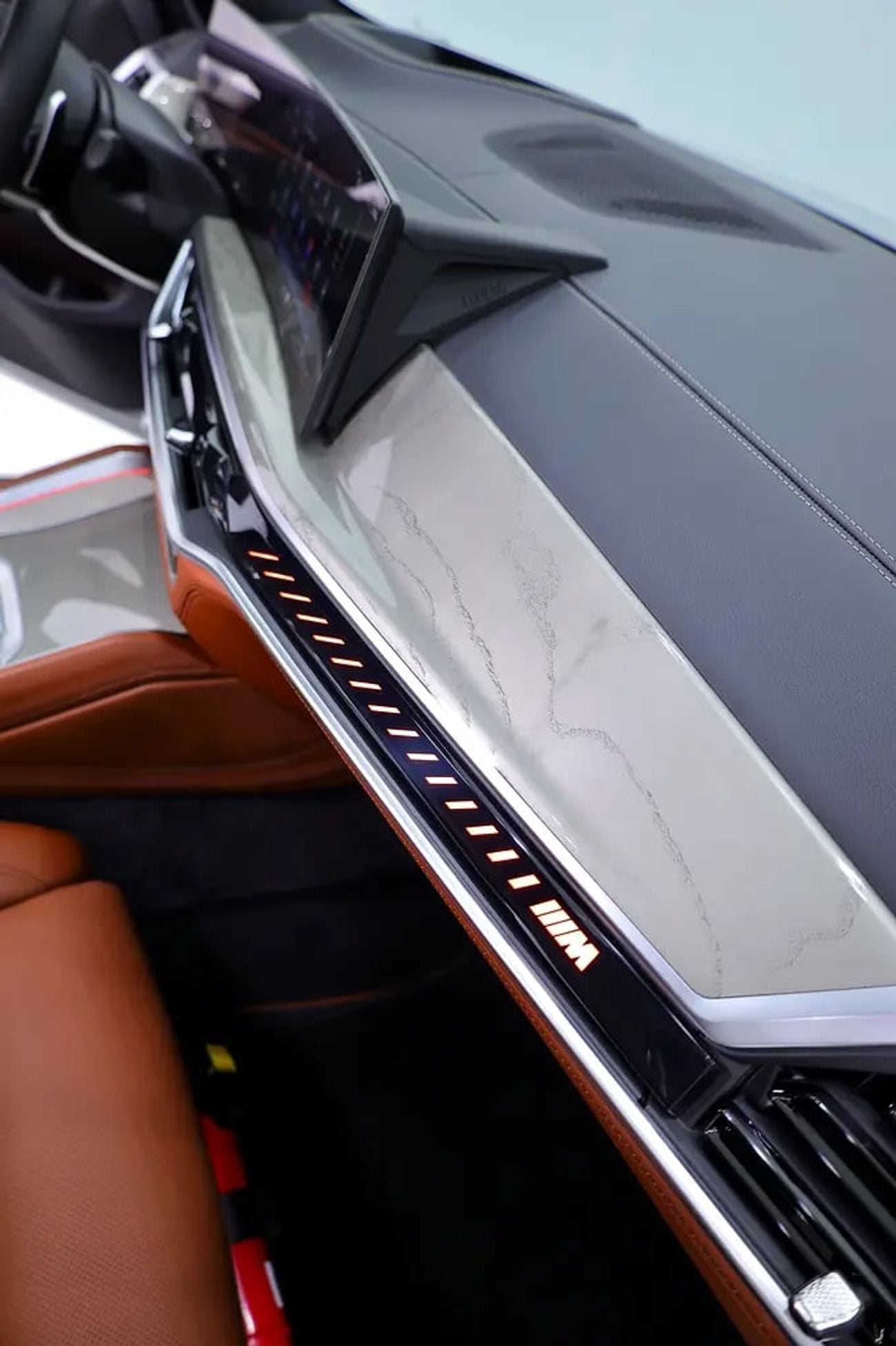 Bmw X6 4.0 л 2026 г. Серый
