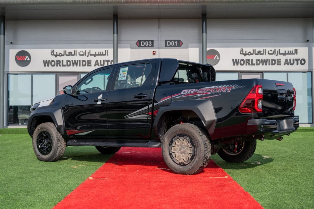 Toyota Hilux 4.0 л 2026 г. Чёрный