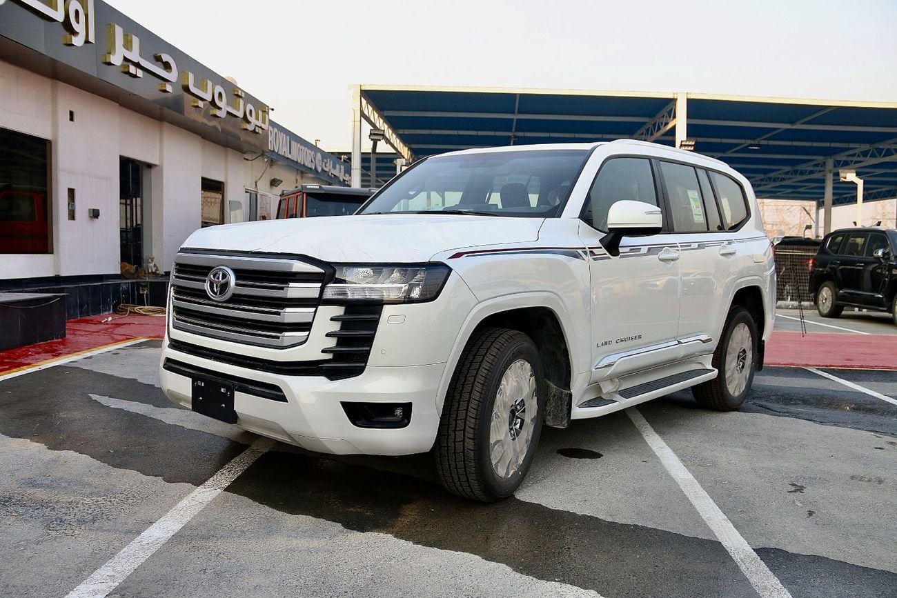 Toyota Land Cruiser 3.5 л 2026 г. Белый