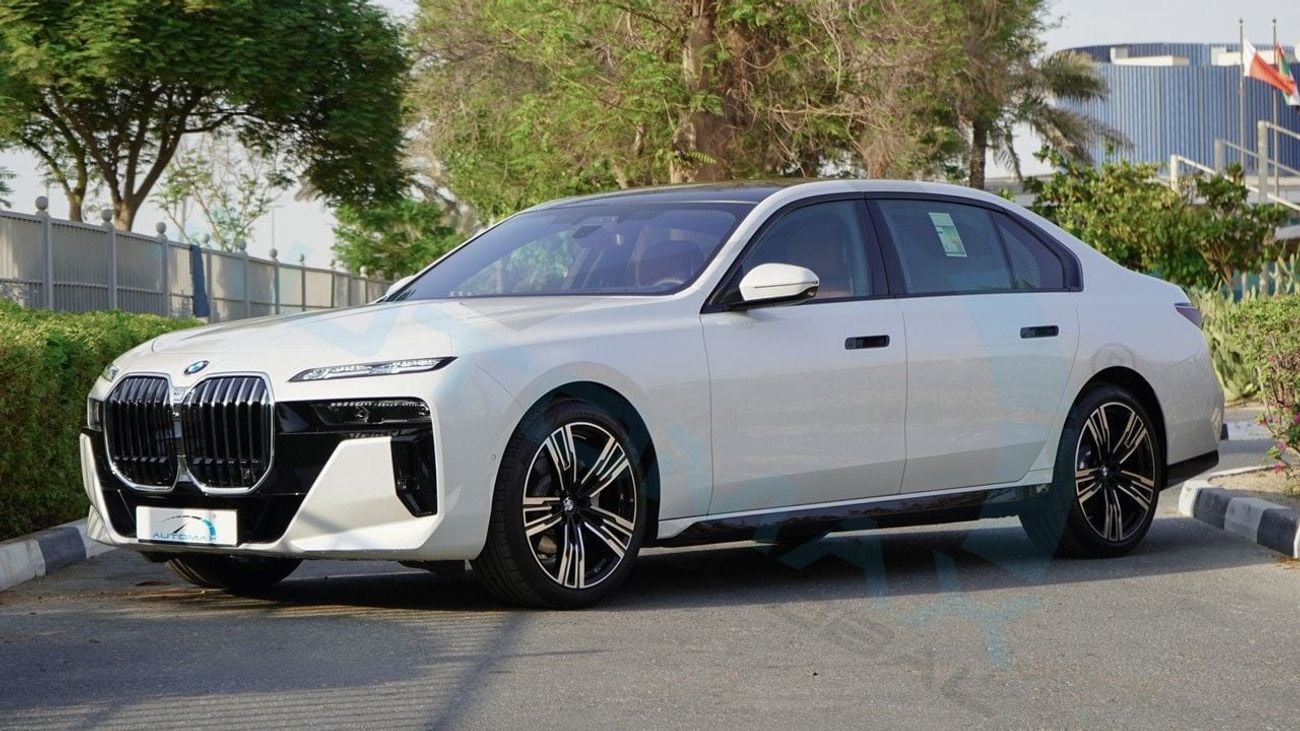 Bmw 735i 3.0 л 2026 г. Белый