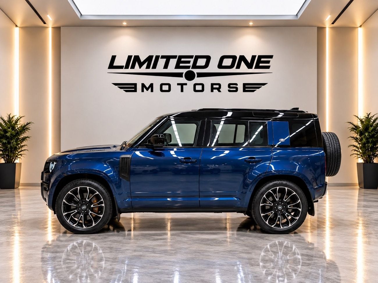 Land Rover Defender 110 4.4 л 2026 г. Синий