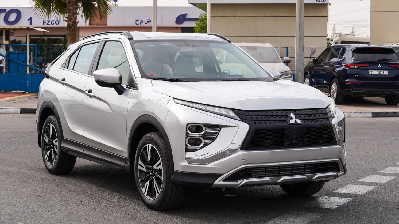Mitsubishi Eclipse Cross 1.5 л 2027 г. Серебристый