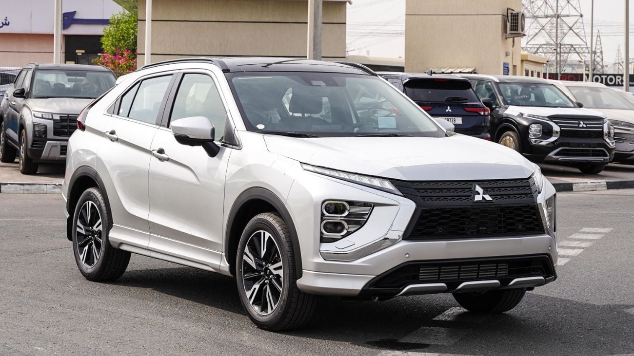 Mitsubishi Eclipse Cross 1.5 л 2027 г. Серебристый