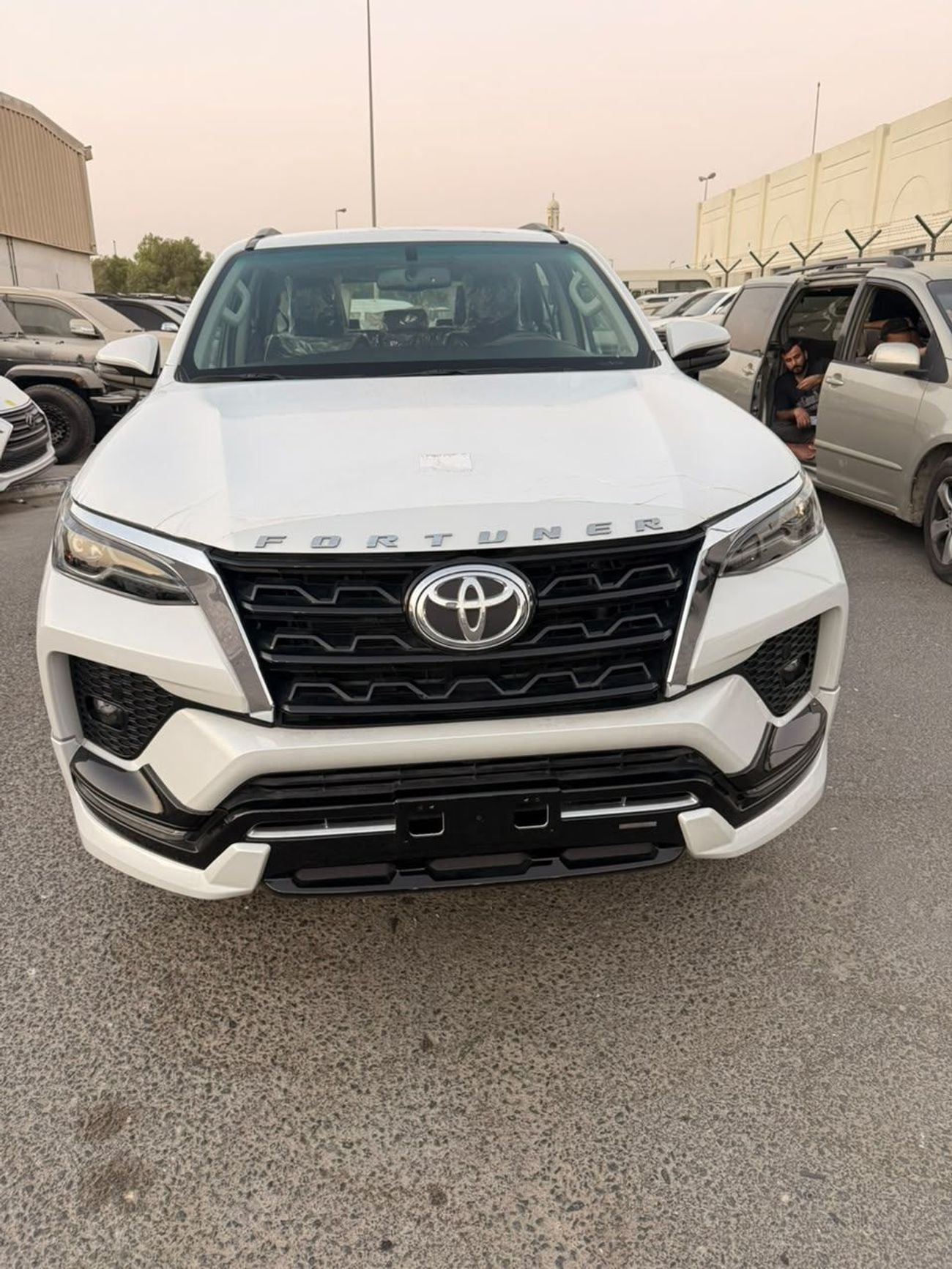 Toyota Fortuner 2026 — фото 1