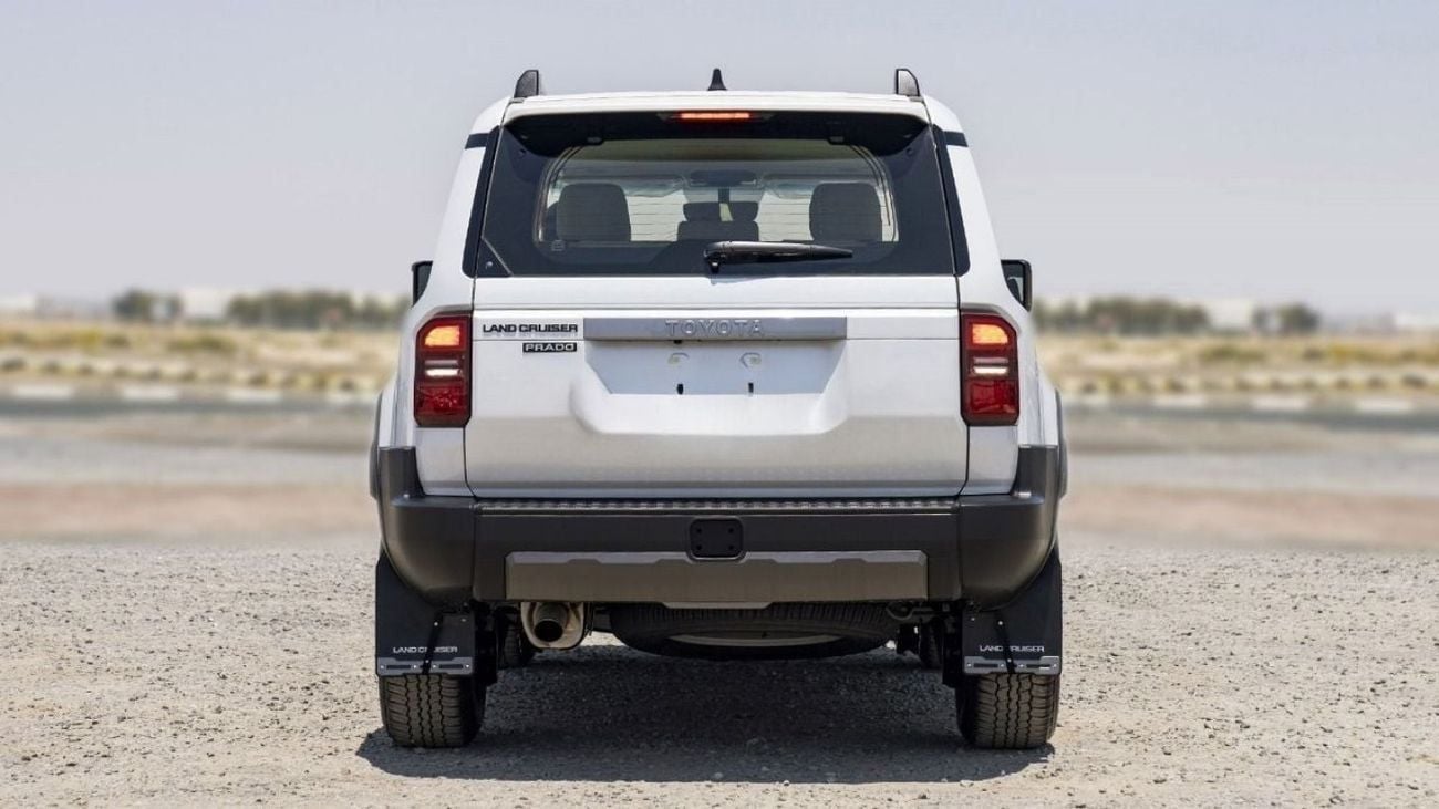 Toyota Prado 2.8 л 2025 г. Белый