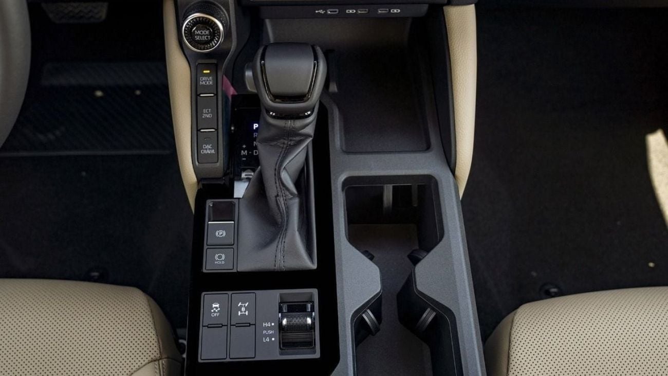 Toyota Prado 2.8 л 2025 г. Белый