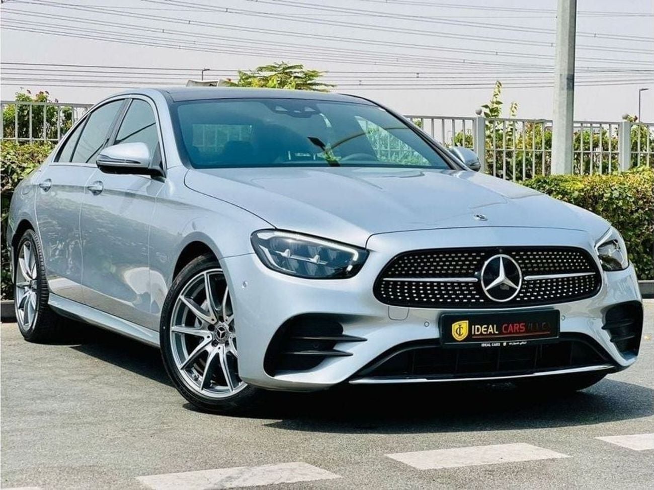 Mercedes Benz E 200 2.0 л 2023 г. Серебристый