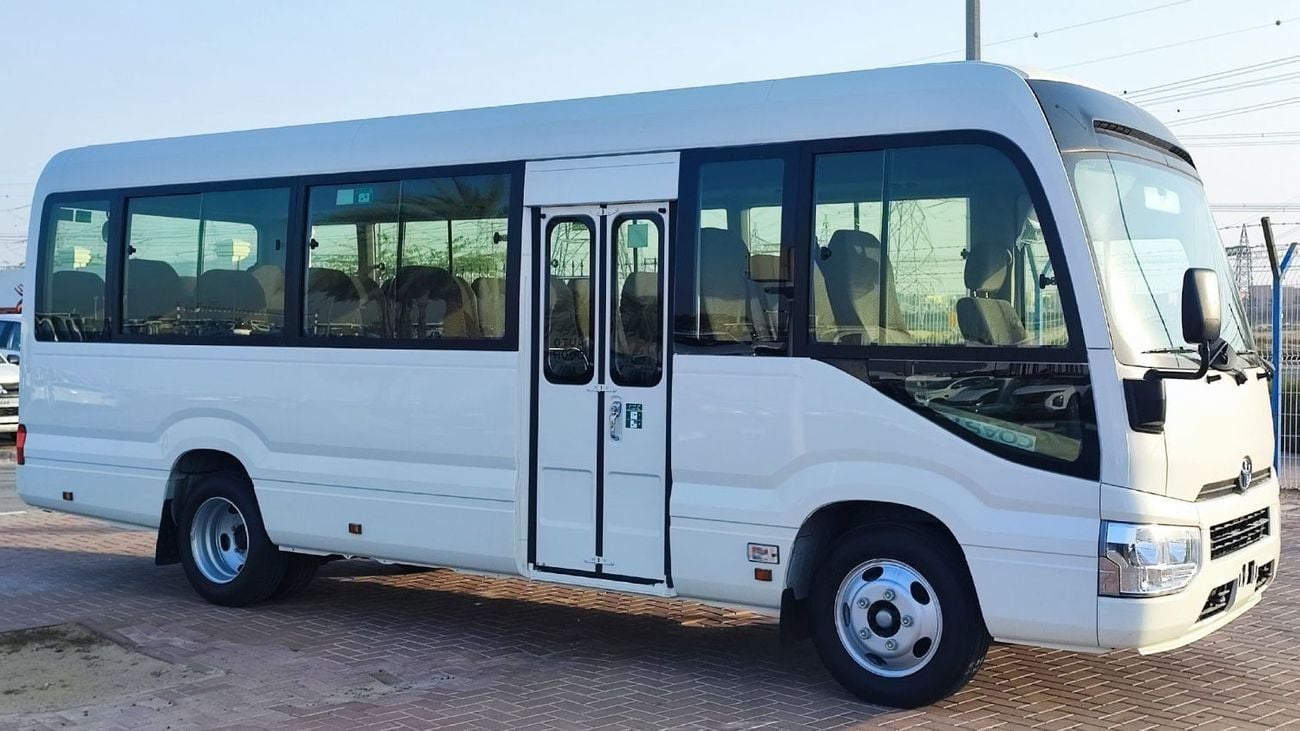 Toyota Coaster 2025 — фото 1