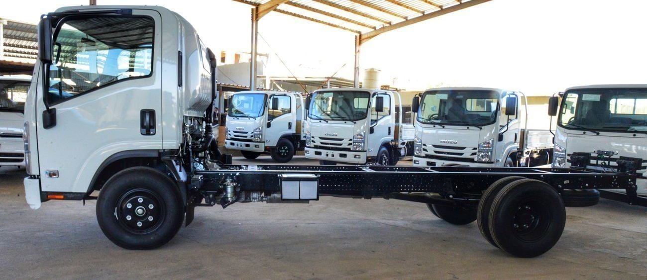 Isuzu Npr 4.6 л 2026 г. Белый