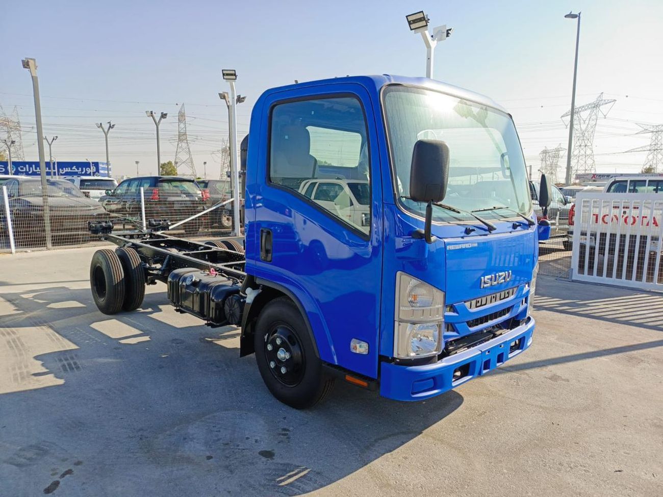 Isuzu Npr 4.6 л 2026 г. Белый
