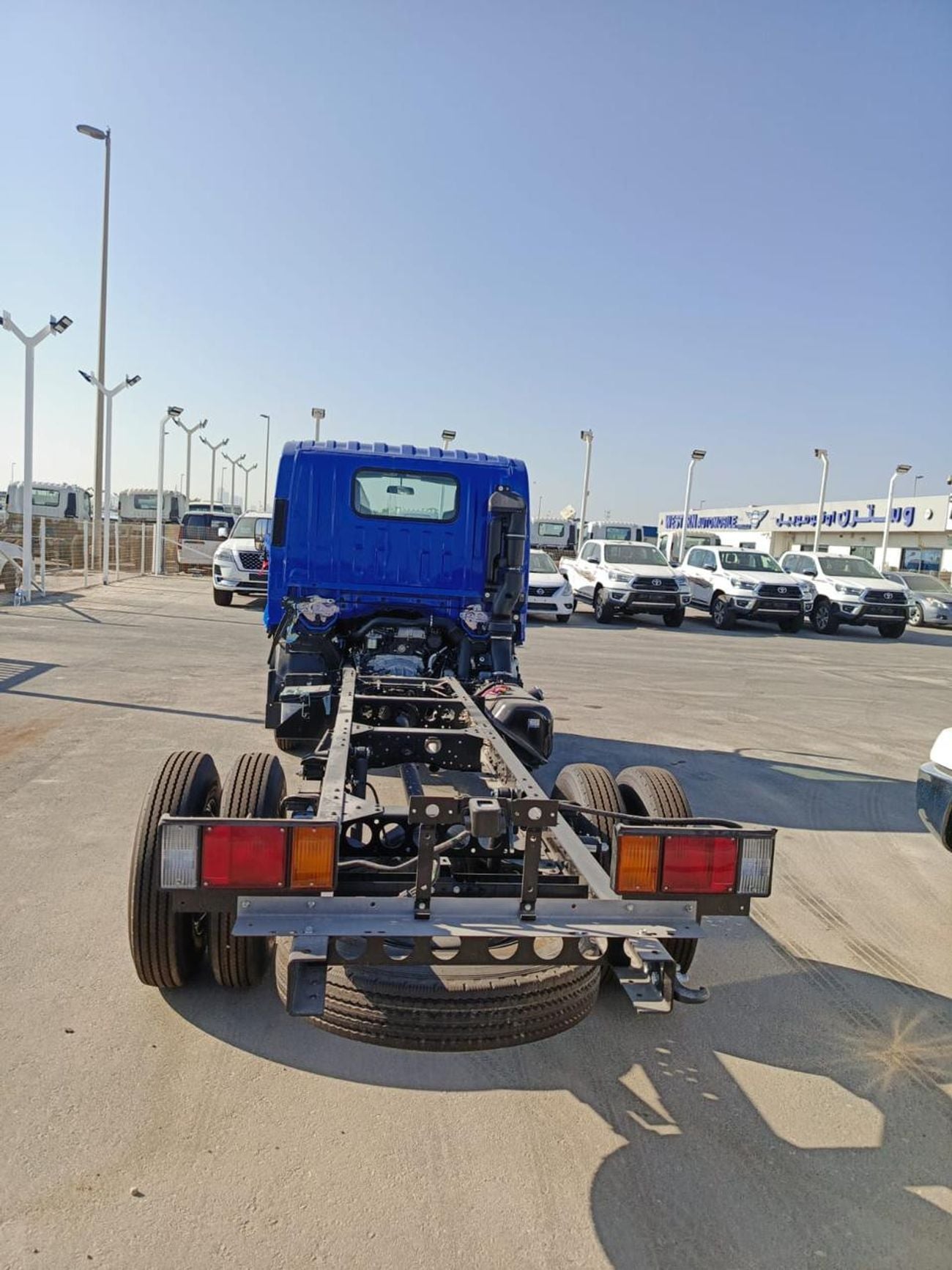 Isuzu Npr 4.6 л 2026 г. Белый