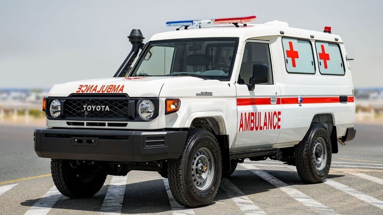 Toyota Land Cruiser 70 4.2 л 2025 г. Белый