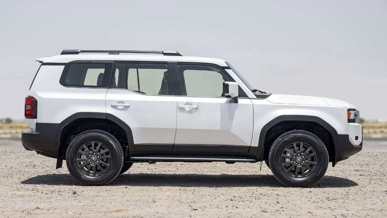 Toyota Prado 2.7 л 2025 г. Белый