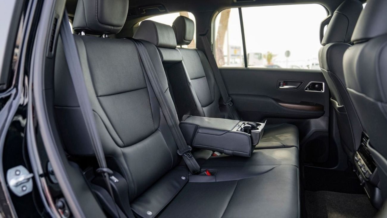 Toyota Land Cruiser 3.3 л 2025 г. Чёрный