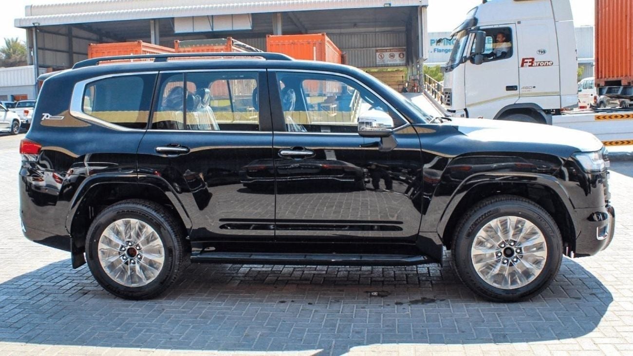 Toyota Land Cruiser 3.3 л 2025 г. Чёрный