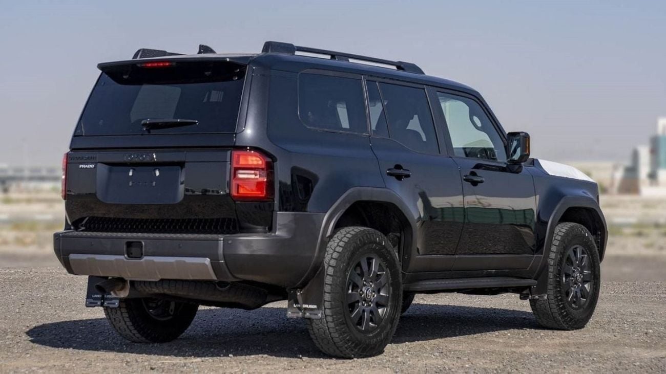 Toyota Prado 2.8 л 2025 г. Чёрный