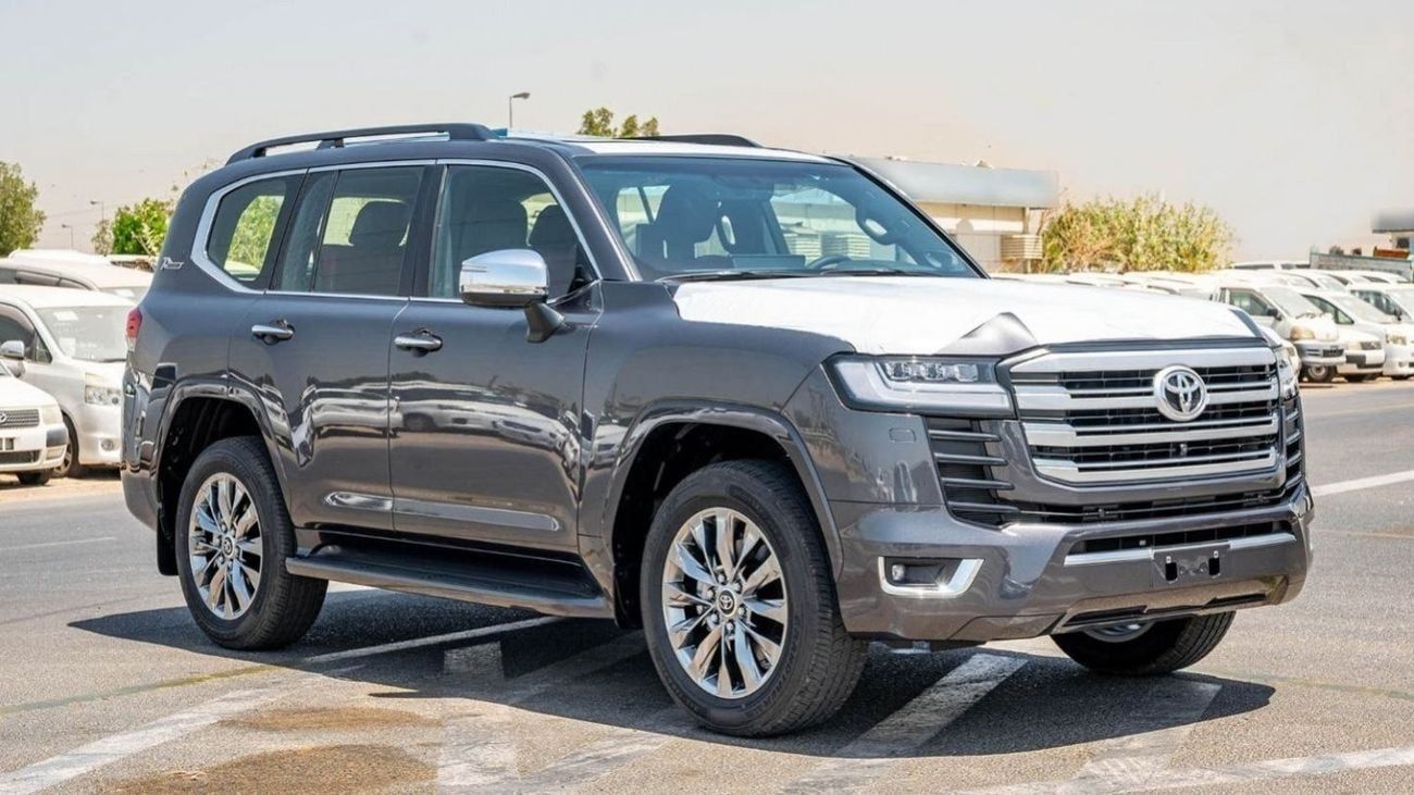 Toyota Land Cruiser 3.3 л 2025 г. Серый