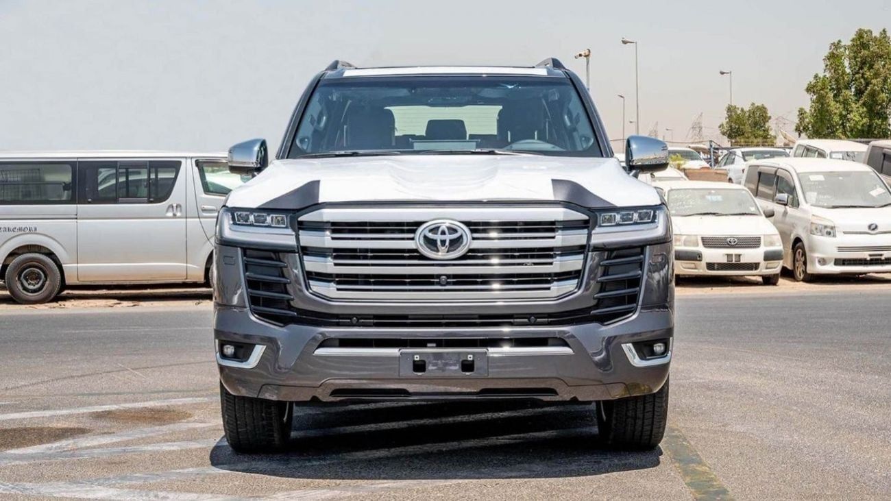 Toyota Land Cruiser 3.3 л 2025 г. Серый