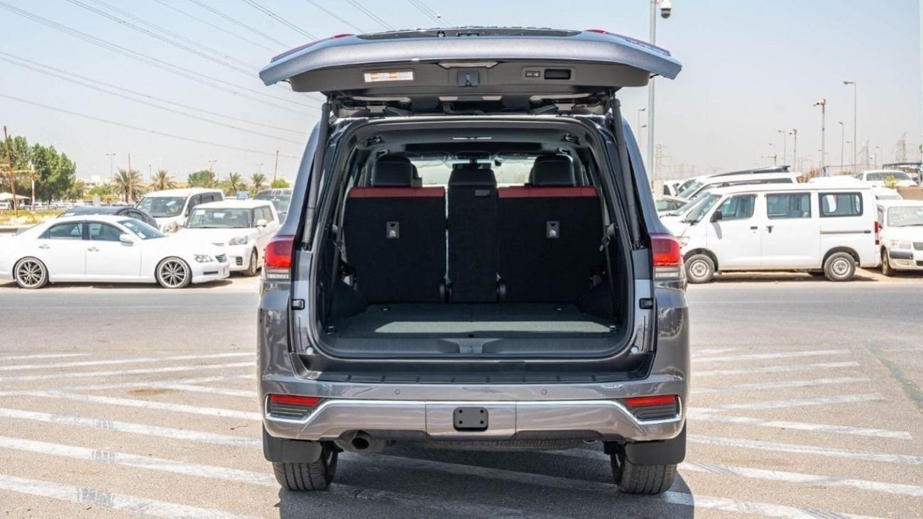 Toyota Land Cruiser 3.3 л 2025 г. Серый