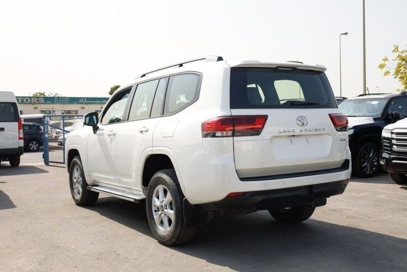 Toyota Land Cruiser 3.3 л 2025 г. Белый