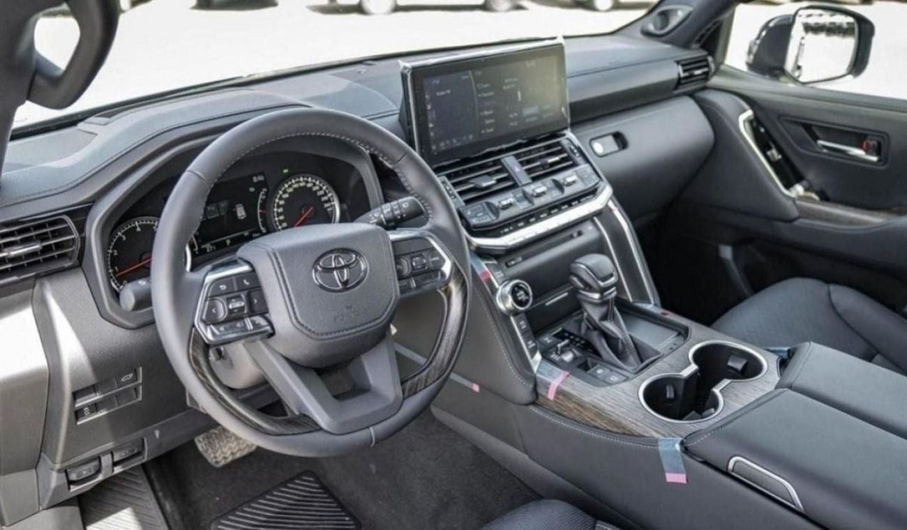 Toyota Land Cruiser 3.5 л 2026 г. Чёрный