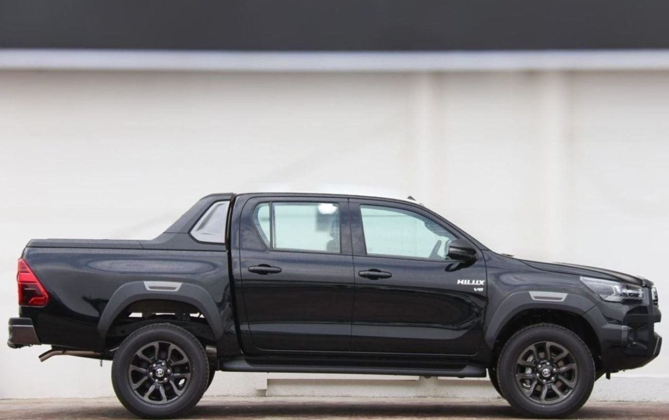 Toyota Hilux 4.0 л 2025 г. Чёрный