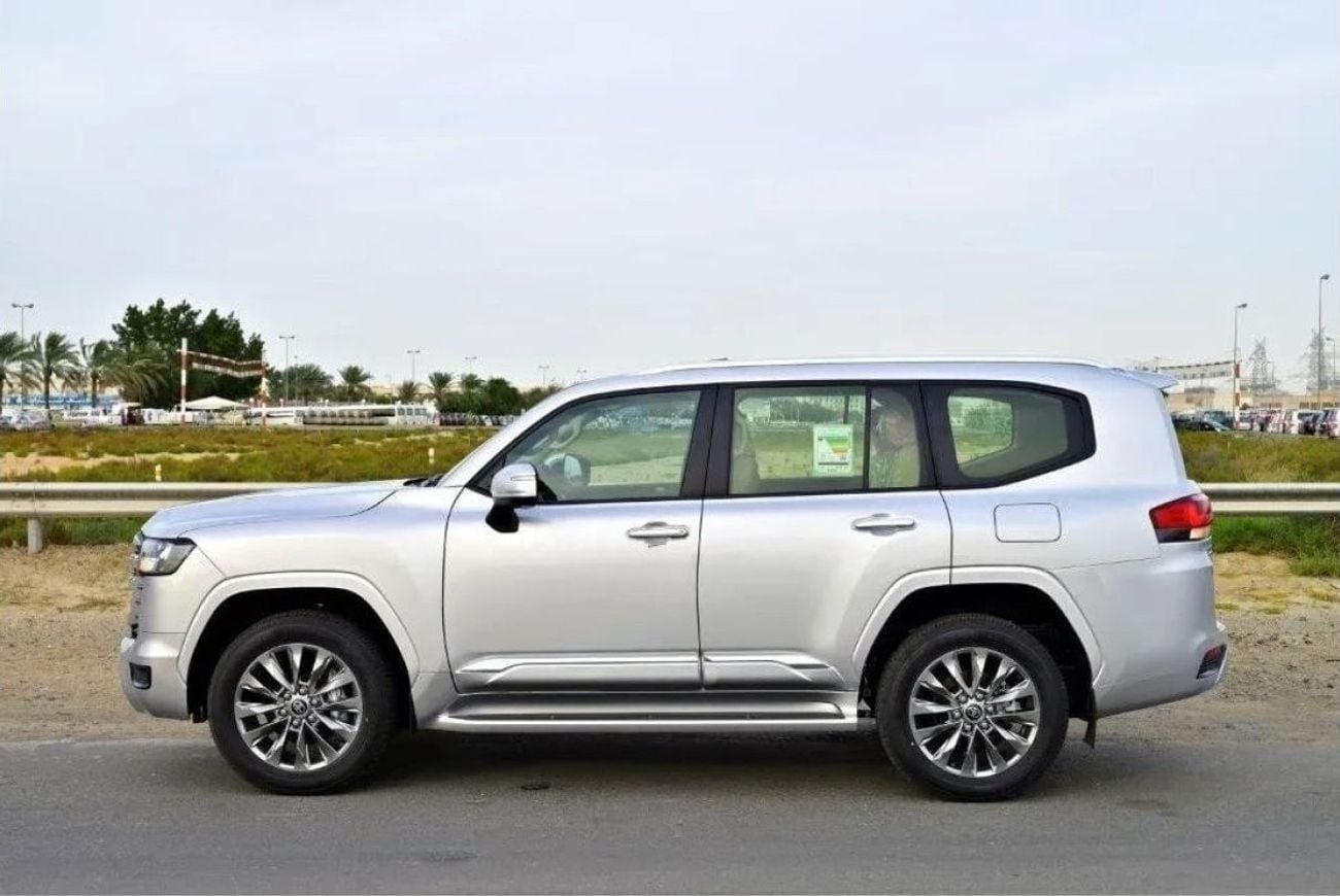 Toyota Land Cruiser 3.3 л 2024 г. Серебристый
