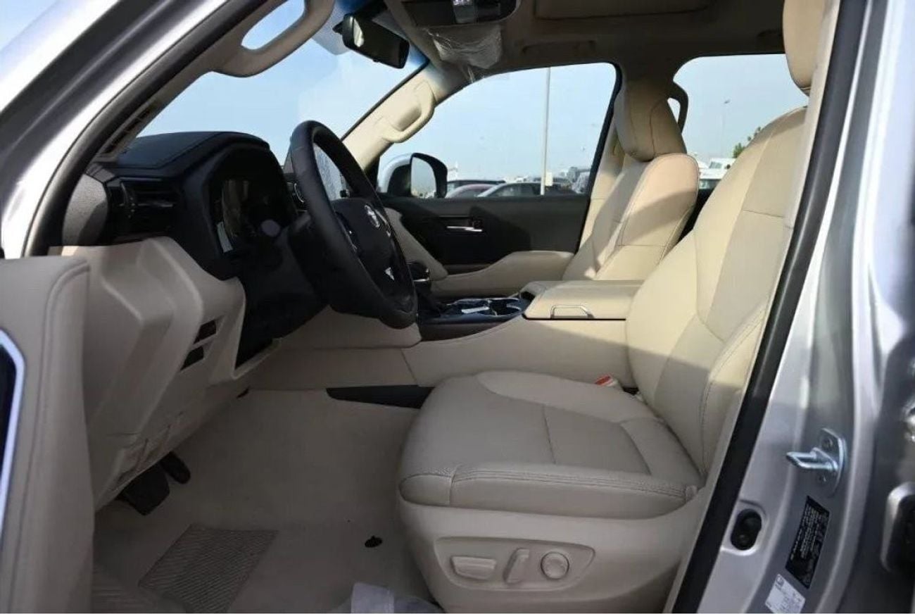 Toyota Land Cruiser 3.3 л 2024 г. Серебристый