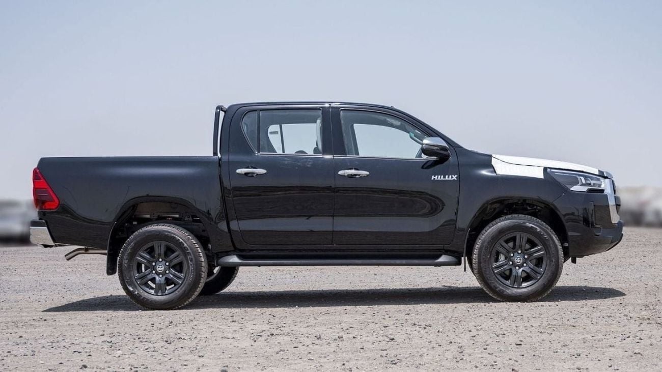 Toyota Hilux 2.4 л 2025 г. Чёрный