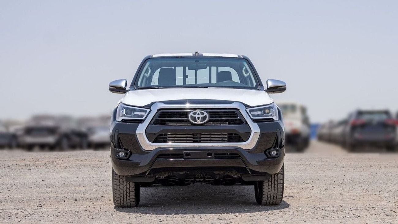 Toyota Hilux 2.4 л 2025 г. Чёрный
