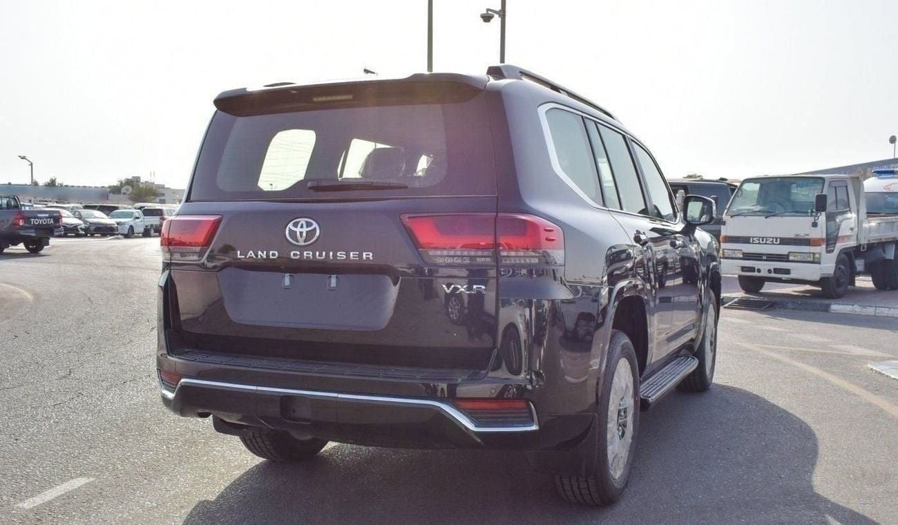 Toyota Land Cruiser 3.3 л 2026 г. Чёрный