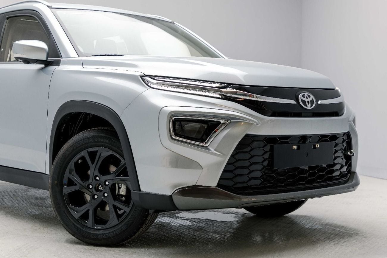 Toyota Urban Cruiser 1.5 л 2025 г. Белый