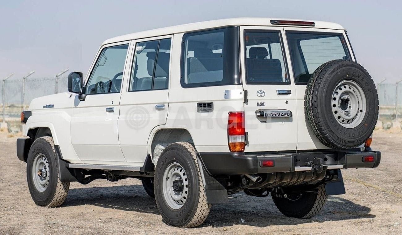 Toyota Land Cruiser 70 4.2 л 2025 г. Белый