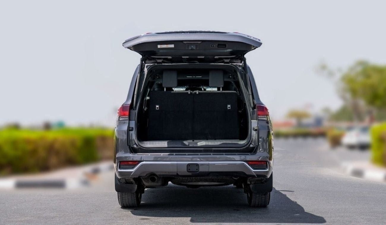 Toyota Land Cruiser 3.3 л 2024 г. Серый