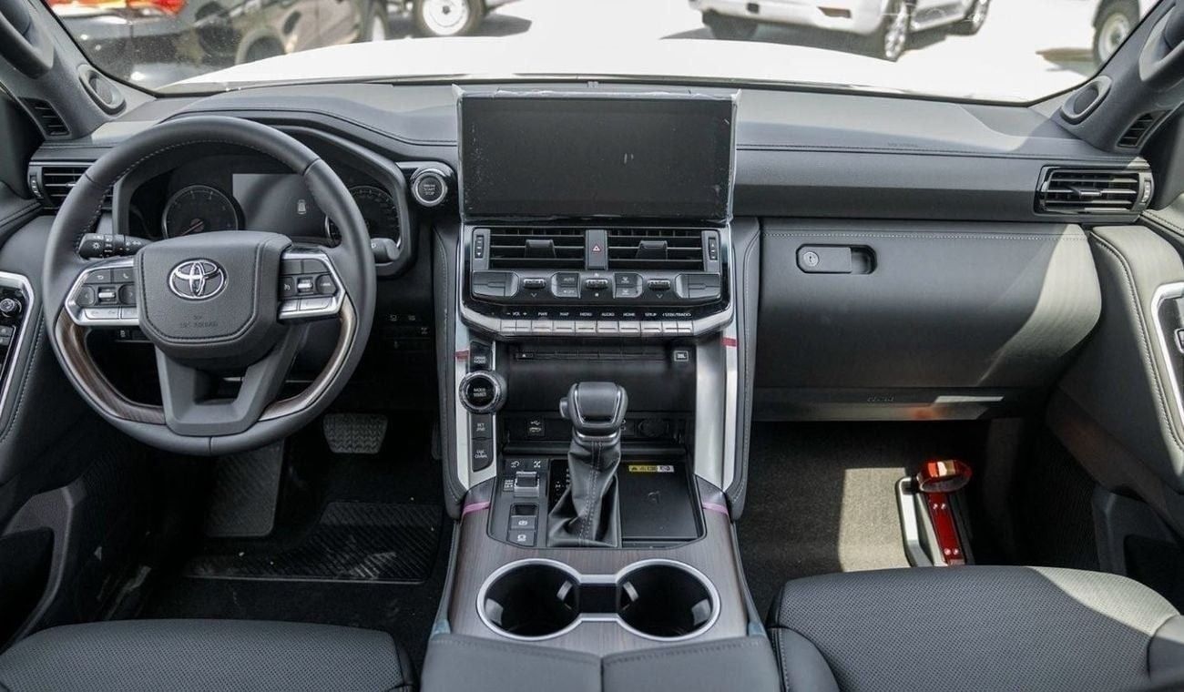 Toyota Land Cruiser 3.3 л 2025 г. Чёрный