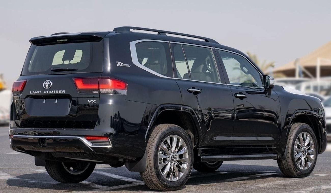Toyota Land Cruiser 3.3 л 2025 г. Чёрный