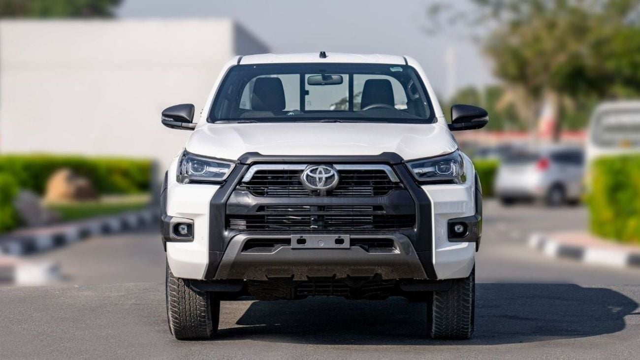 Toyota Hilux 2.8 л 2025 г. Белый