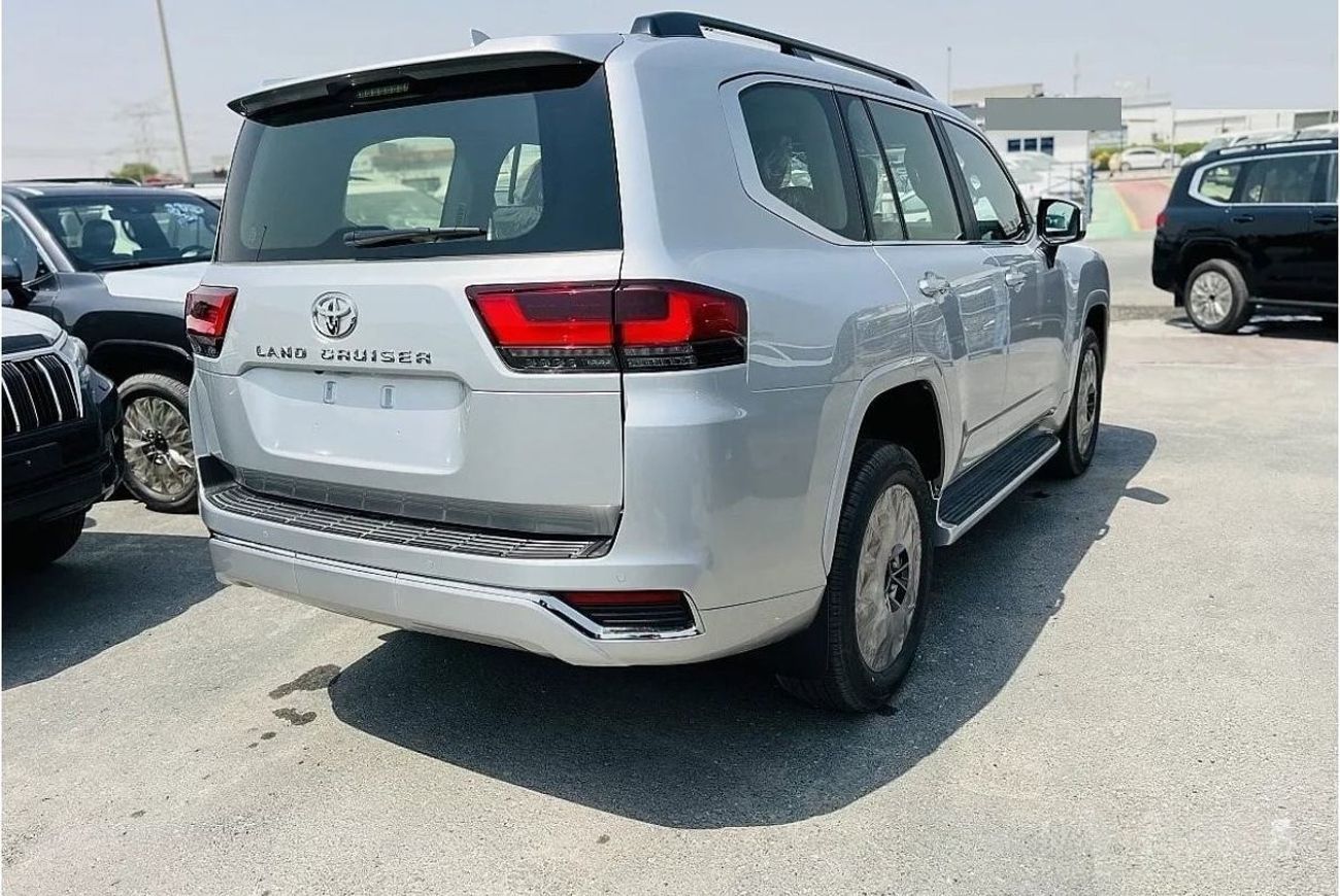 Toyota Land Cruiser 3.5 л 2025 г. Серебристый