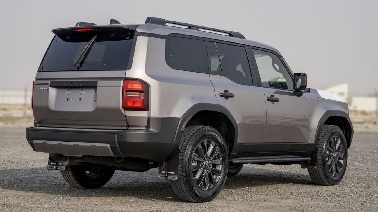 Toyota Prado 2.4 л 2025 г. Чёрный